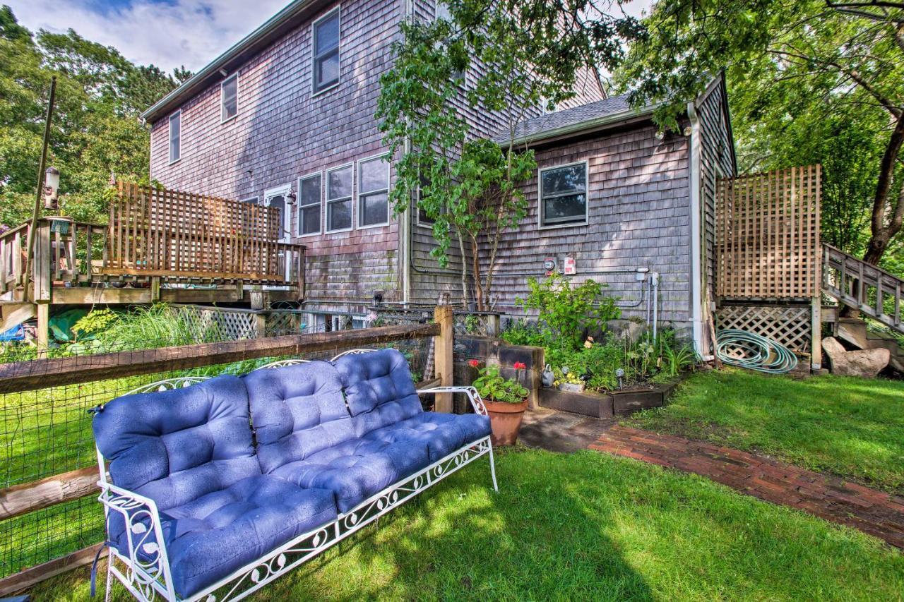 Marthas Vineyard Apt About 1 Mile To Inkwell Beach! Оук-Блаффс Экстерьер фото